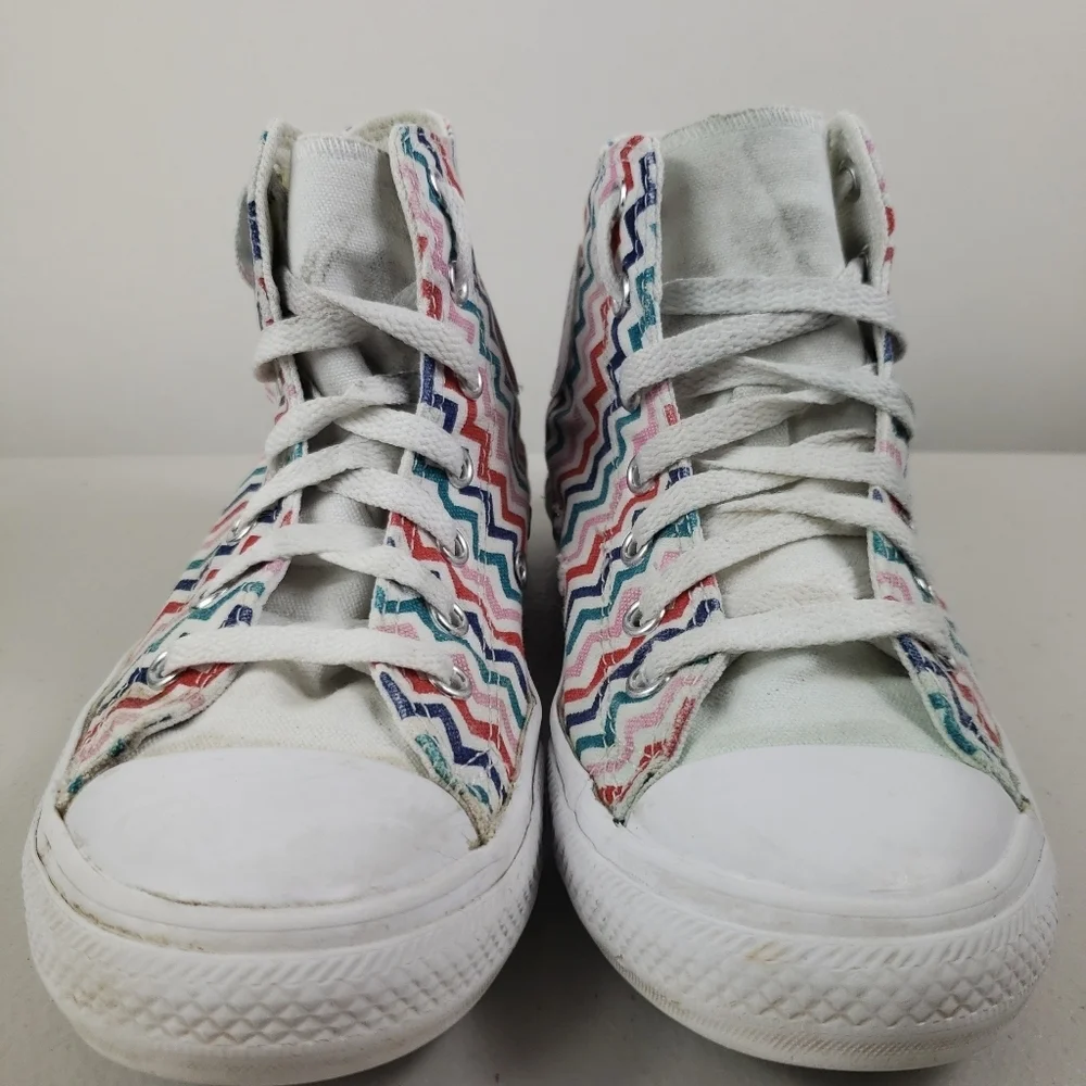 Converse chuck Taylor All-Star sz 2 youth Kids